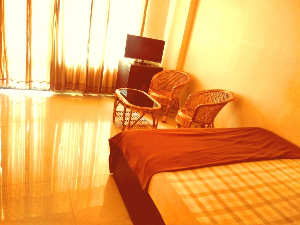 Hotel Royal Nest Vandiperiyār Exterior photo